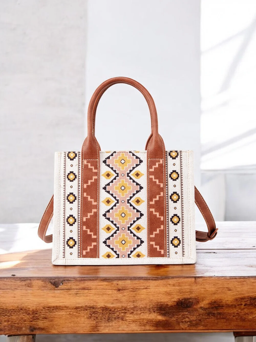NEW Wrangler Southwestern Brown Crossbody Tote Bag & strap 46" Bag 10.5"x5x8.5 - Picture 4 of 8